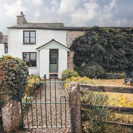 The Gilpin Farmhouse, Lake District Getaway Levens エクステリア 写真