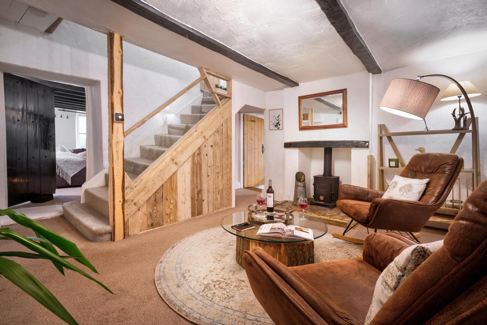 The Gilpin Farmhouse, Lake District Getaway Levens エクステリア 写真
